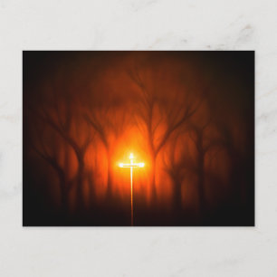 Glühendes Kreuz in Holzpostkarte Postkarte