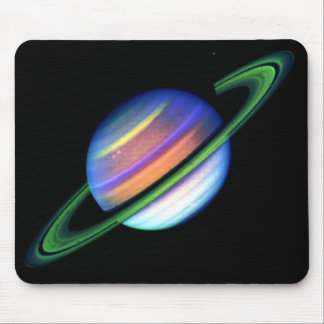 Glühendes Saturn Mousepad
