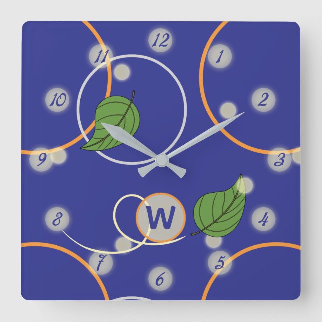 Glühwürmchen über der Wasserklemme Quadratische Wanduhr (Vorderseite)