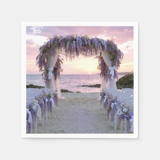 Glyzinien-Hochzeitsbogen am Strand Serviette (Vorderseite)