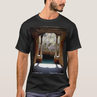 Glyzinien in Venedig T-Shirt