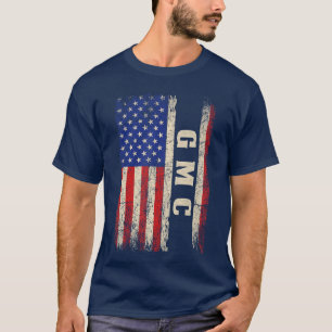 GMC Nachname GMC Name Amerikanische Flagge Geschen T-Shirt
