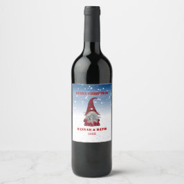 Gnom in rotem Anzug Weinetikett