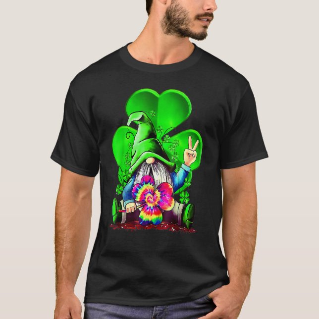 Gnome Gefärbte Krawatte Kleeblatt St Patrick's Day T-Shirt (Vorderseite)