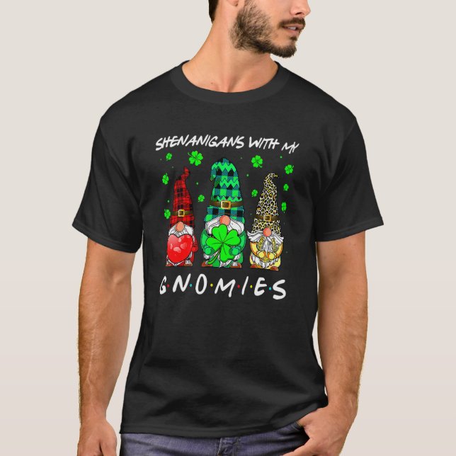 Gnome Kleeblatt St Patrick's Day Shenanigans mit m T-Shirt (Vorderseite)