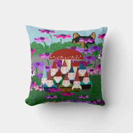 Gnomes Throw Pillow Kissen