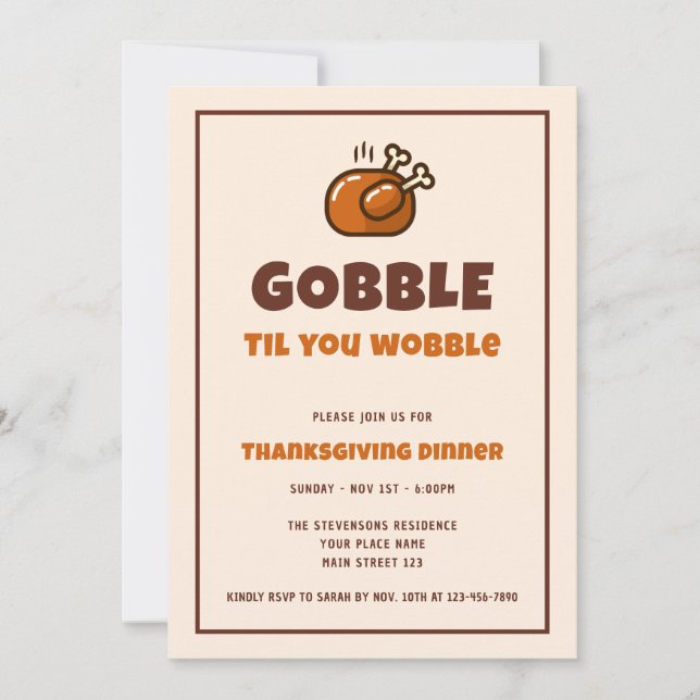 Gobble Til You Wobbile Funny Erntedank Dinner Einladung (Vorderseite)