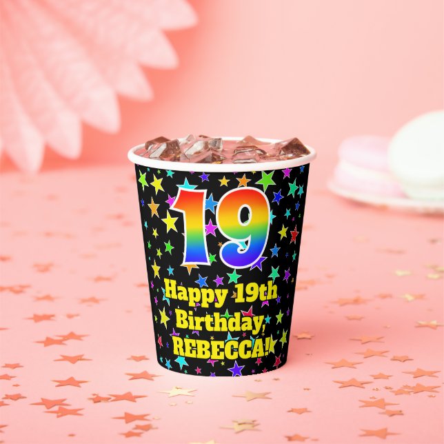 Gobelets En Papier 19e anniversaire : Fun Stars Motif et Rainbow 19 (Insitu)