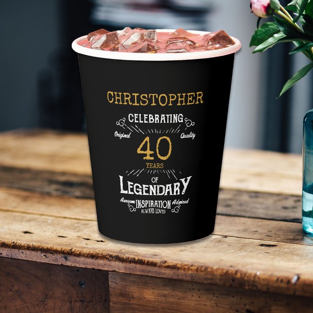 Gobelets En Papier 40e anniversaire Légendaire Black Gold Retro (For those celebrating their 40th birthday we have the ideal birthday party cups)