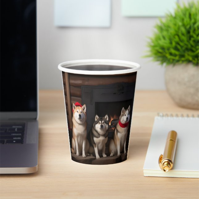 Gobelets En Papier Akita par le Noël de la cheminée (Insitu)