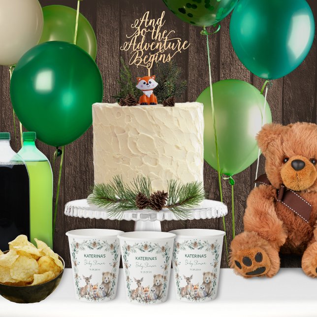 Gobelets En Papier Baby shower d'animaux de bois rustique d'hiver (These cute paper cups are perfect for a rustic, woodland animal baby shower theme.)