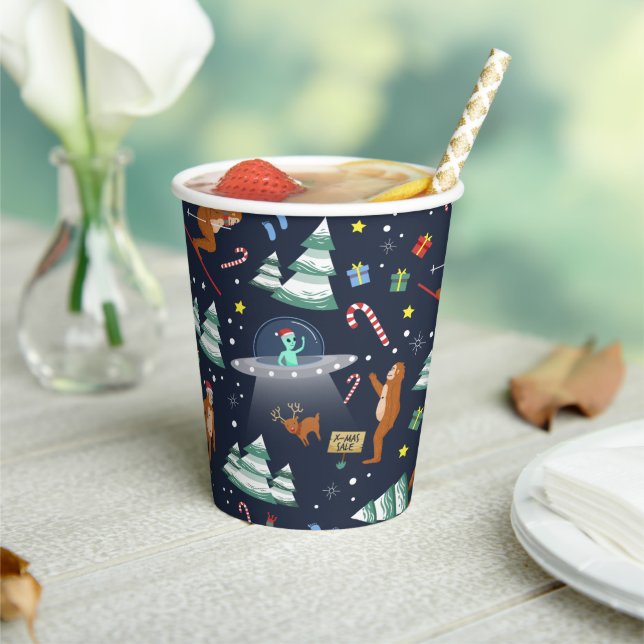 Gobelets En Papier Big Foot, Aliens, & Reindeer Christmas (Insitu)