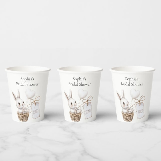 Gobelets En Papier Coeurs lapins blancs dans un Baby shower panier XO (Multi)