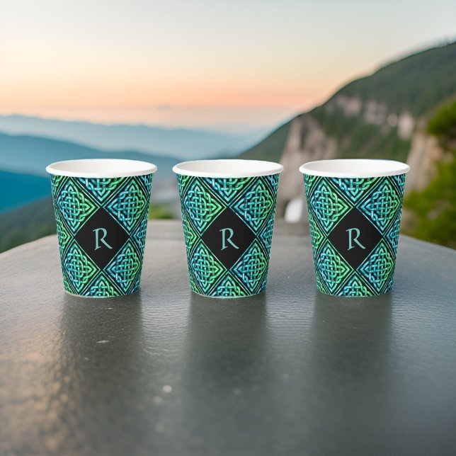Gobelets En Papier Coupes de papier vert bleu monogramme Celtic (🍀 Personalized Celtic charm: Monogrammed paper cup #IrishElegance 🍀)