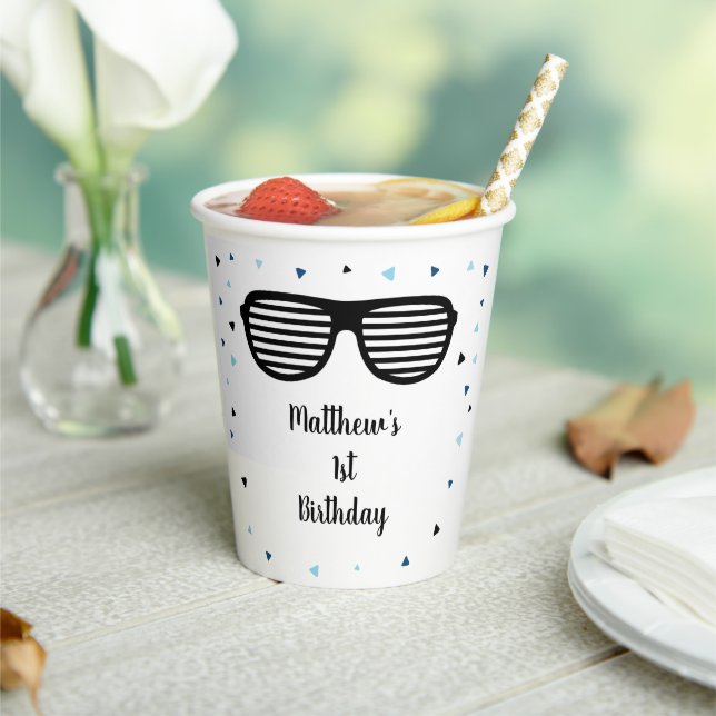 Gobelets En Papier Deux Lunettes de soleil Cool garçon Anniversaire (Insitu)