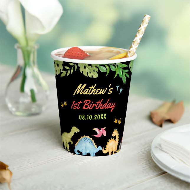 Gobelets En Papier Dinosaur Boy Première fête d'anniversaire (Créateur téléchargé)