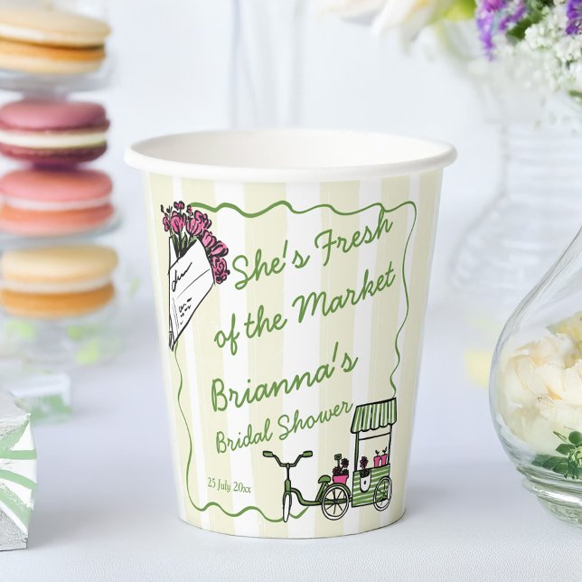 Gobelets En Papier Elle est fraîche de la douche de mariage personnal (She's fresh of the market bridal shower monogrammed paper cups personalized table decor)