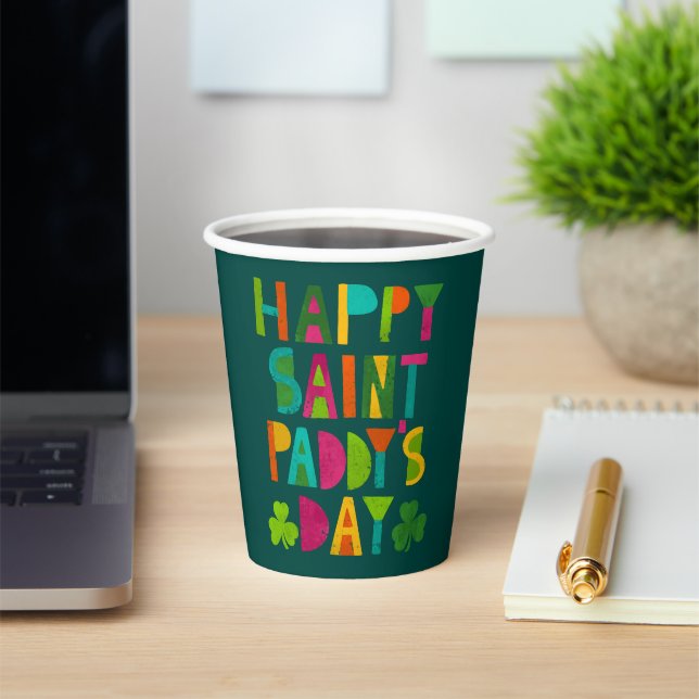 Gobelets En Papier Joyeux Saint Paddy's Day brillant et moderne (Insitu)