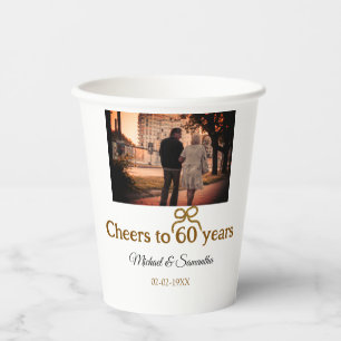 Gobelets En Papier L'arc d'or applaudit à 60 ans de mariage
