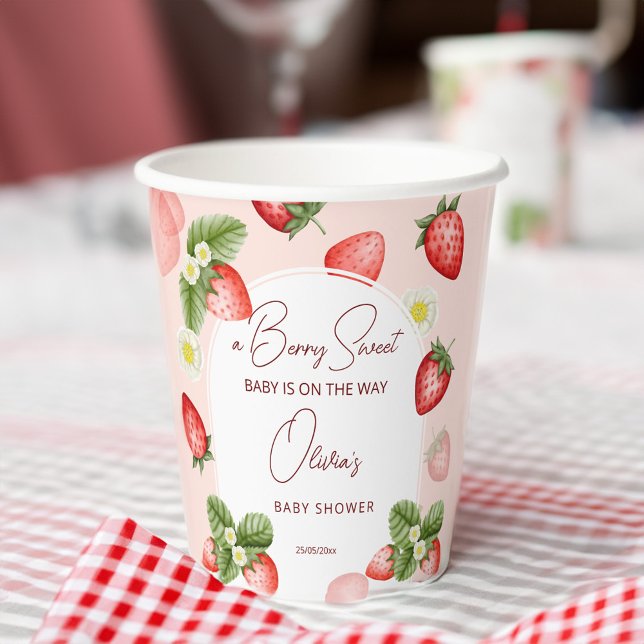 Gobelets En Papier Modèle sucré baby shower fraise (Strawberry baby shower personalized tableware berry sweet baby shower template paper cups)