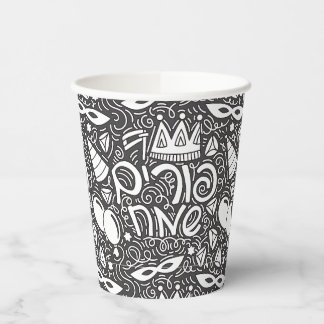 Gobelets en papier noir et blanc pour Pourim