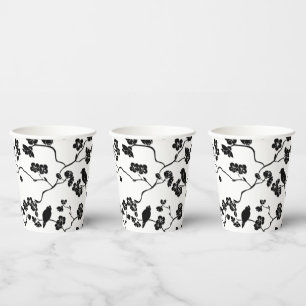 Gobelets En Papier Oiseaux Motifs noirs et blancs sur les fleurs de c