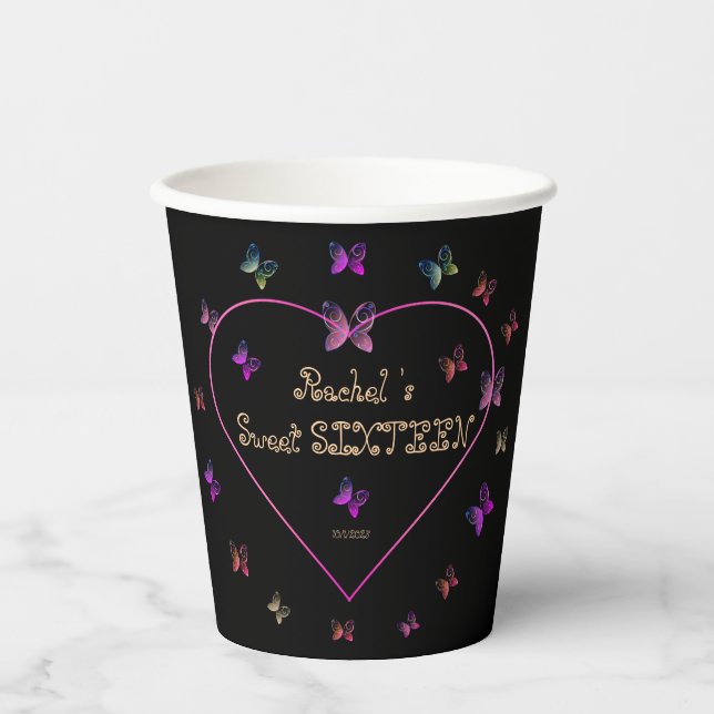 Gobelets En Papier Papillons de coeur rose doux 16 Anniversaire (Recto)