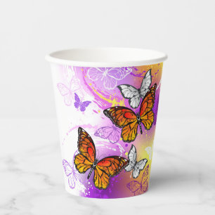 Gobelets En Papier Papillons Monarque sur Arrière - plan pourpre