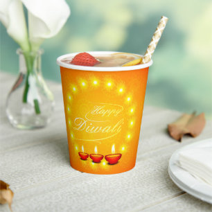 Gobelets En Papier Rapprocher le bon Diwali papier jaune