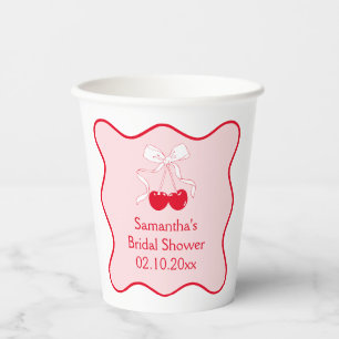 Gobelets En Papier Rouge et rose cerise sur le dessus de la douche de