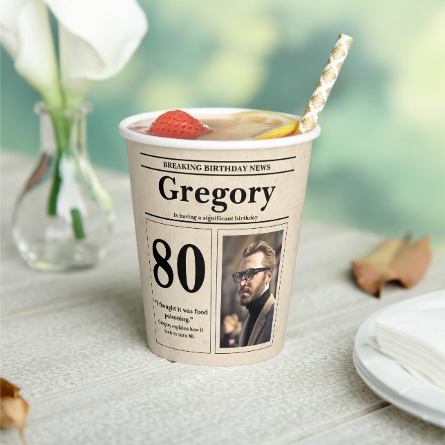 Gobelets En Papier Style Retro 80th Birthday (Insitu)