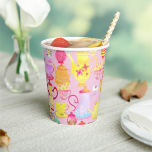 Gobelets En Papier Teintures et tasses roses