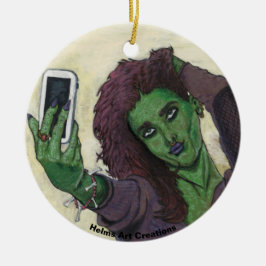 Goblin Girl Phone Selfie Fantasy Keramik Ornament