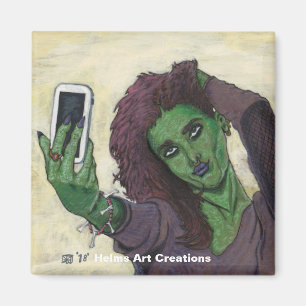 Goblin Girl Téléphone Selfie Bouton Magnet