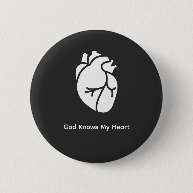 God Knows My Heart Christian T-Shirt Button (Vorderseite)