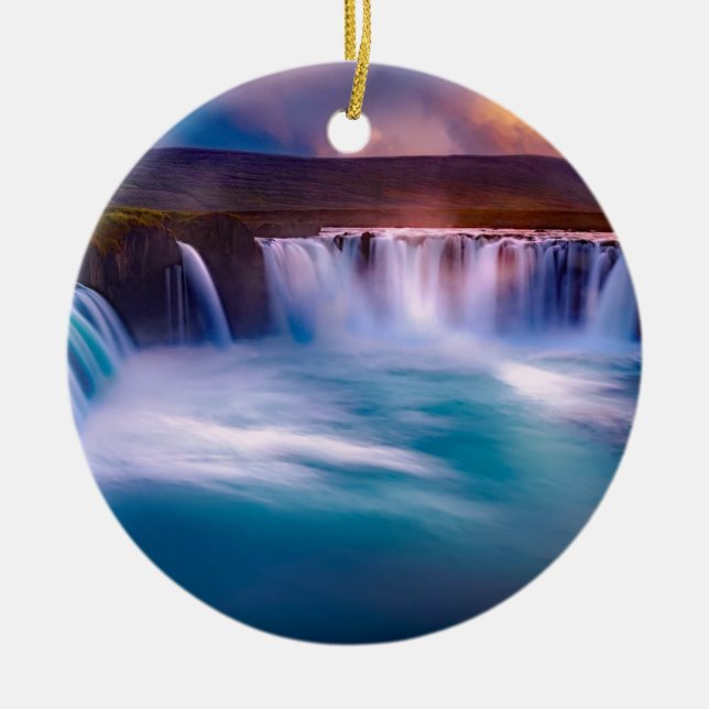 Godafoss Wasserfall, Island Schöne Landschaft Keramik Ornament (Vorne)