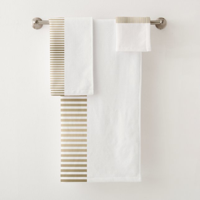 Gold and cream stripe pattern badhandtuch set (Insitu)
