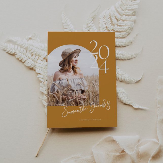 Gold Arch Moderne Graduierungspartei für Minimalis Einladung (Von Creator hochgeladen)