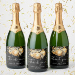 Gold Black Christmas<br><div class="desc">Gönnen Sie sich Weinetiketten, die Sie als Hochzeitsempfang oder zum Probe- oder Brautparty mit dem Motto Goldene Schwarze Weihnachtsfeier einladen.</div>