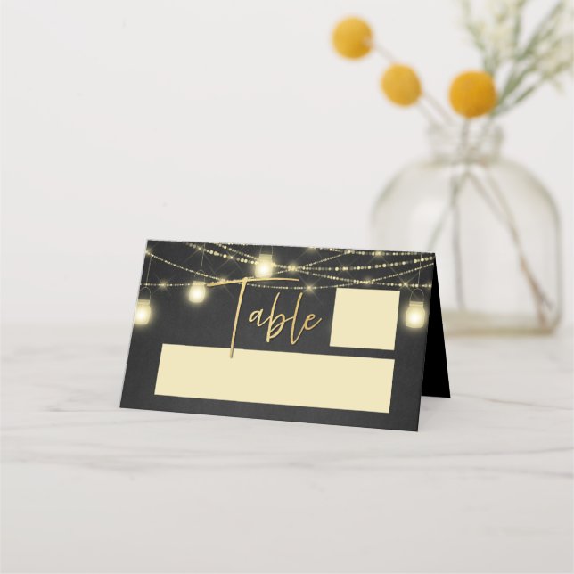 Gold Black Elegant Script String Lights Platzkarte (Vorderseite)