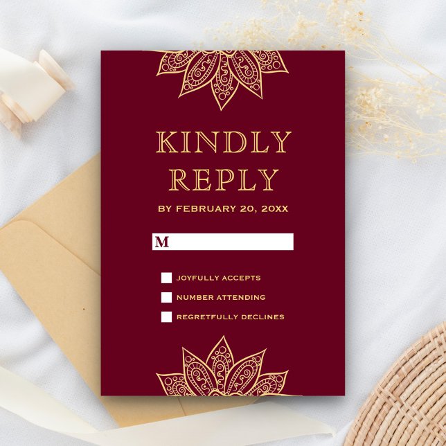 Gold Burgundy Mehendi Henna Indian Wedding RSVP Karte (Von Creator hochgeladen)