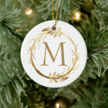 Gold Christmas Wreath Monogram & Family Foto