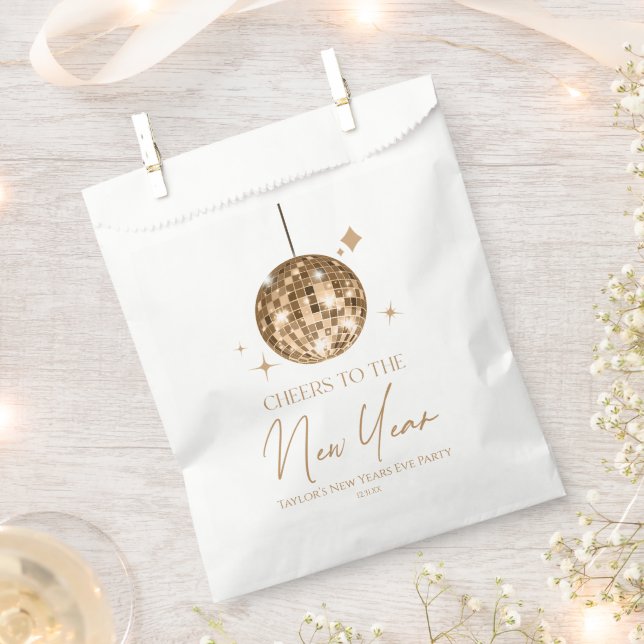 Gold Disco Ball Cheers Silvester Party Geschenktütchen (Ausgeschnitten)