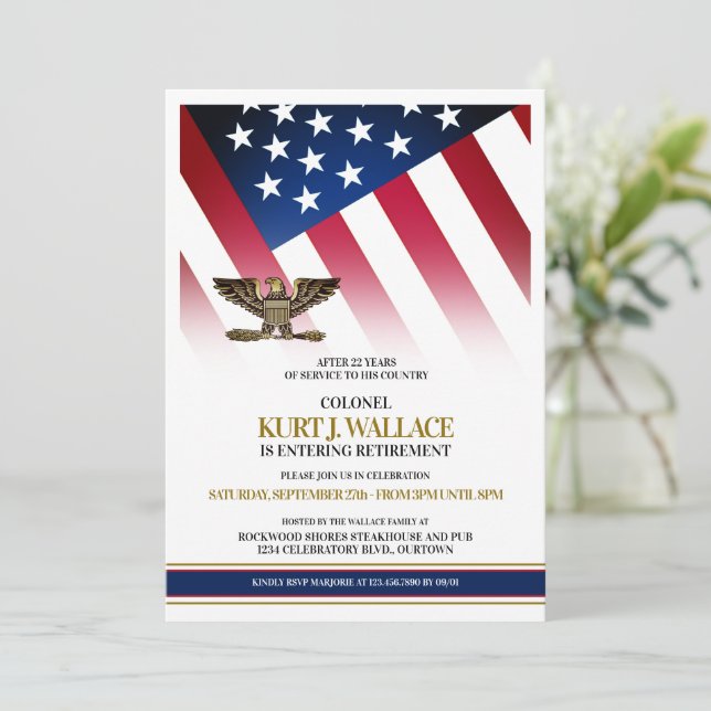 Gold Eagle Militäres-Renten-Party Einladung (Stehend Vorderseite)