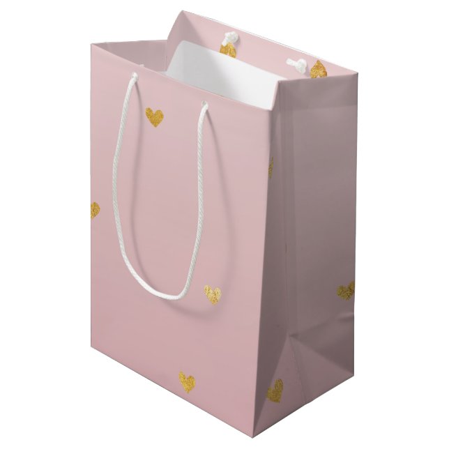 Gold erröten rosa Ombre Herzen Mittlere Geschenktüte (Vorderseite Schrägansicht)