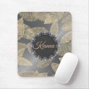 Gold Feathers on Sleek Silver Personalisiert Mousepad