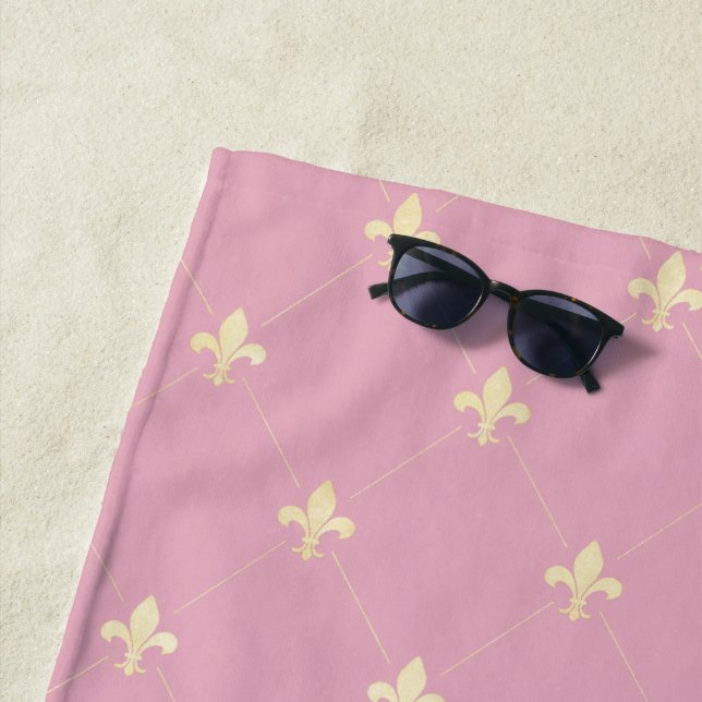 Gold Fleur-de-Lis Pink Strandtuch (Beispiel)