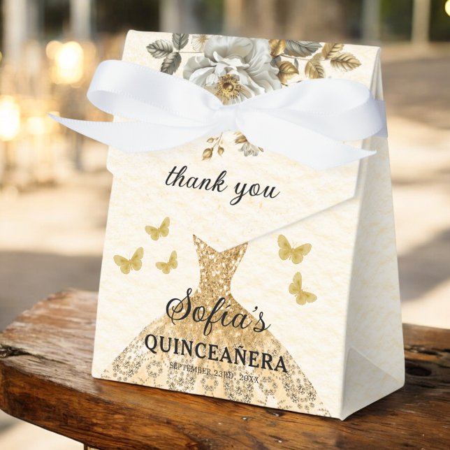 Gold Floral Quinceñera Butterfliegen Geschenkschachtel (Von Creator hochgeladen)