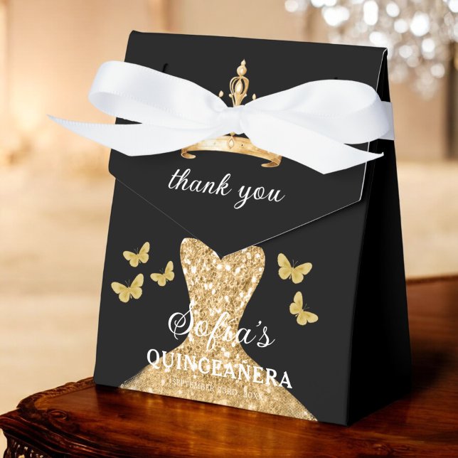 Gold Floral Quinceñera Butterfliegen Geschenkschachtel (Von Creator hochgeladen)