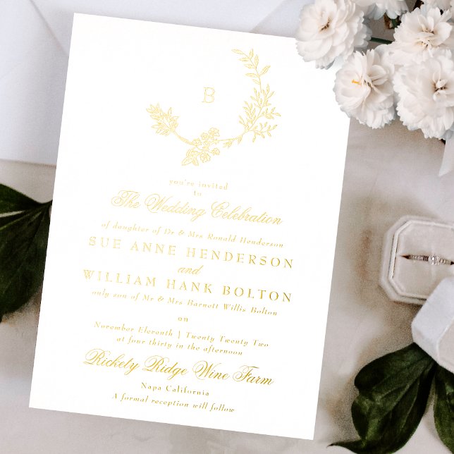 Gold Floral Wreath Vintage Monogram Wedding Folieneinladung (Von Creator hochgeladen)